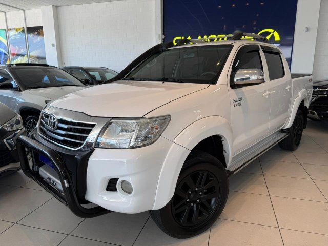 HILUX
